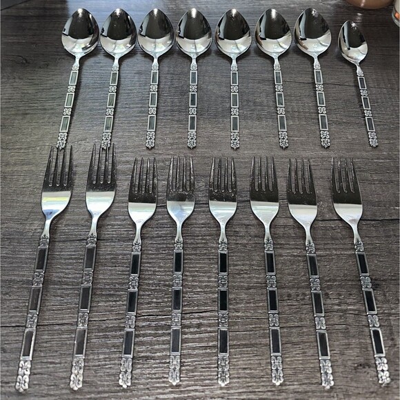 Oneida Community Madrid Stainless Steel Faded Black 16pc Replacement Lot - Picture 2 of 7